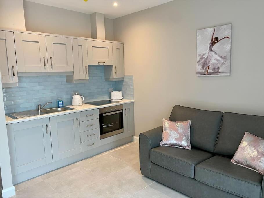 Erne Getaway No.7 Brand New 1 Bed Apartment 에니스킬런 외부 사진