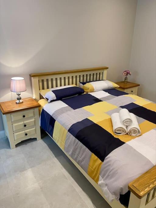 Erne Getaway No.7 Brand New 1 Bed Apartment 에니스킬런 외부 사진