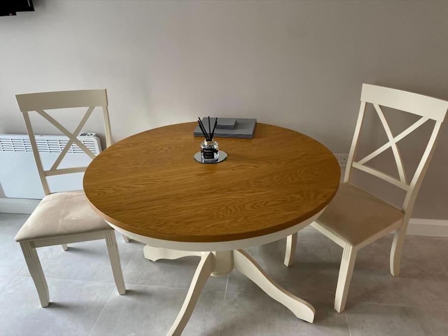Erne Getaway No.7 Brand New 1 Bed Apartment 에니스킬런 외부 사진